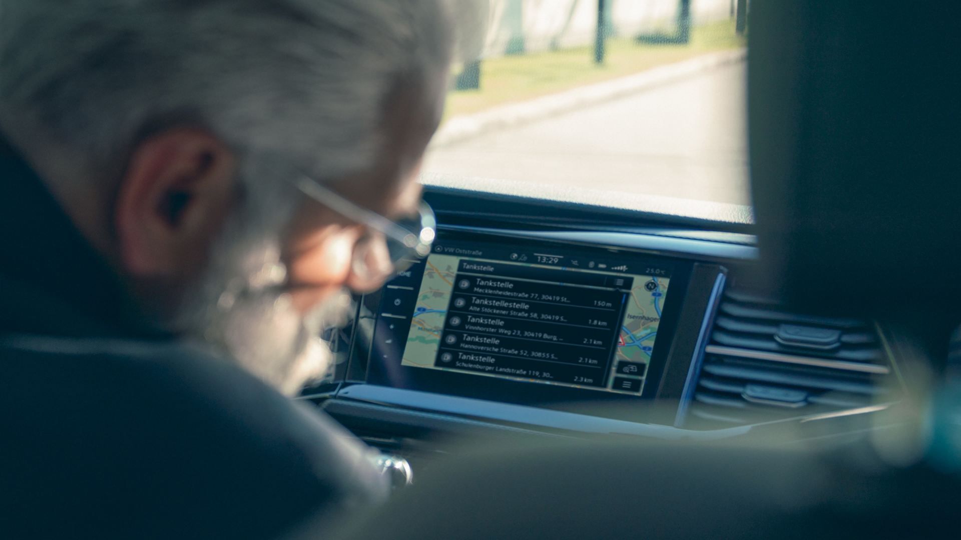 VW Nutzfahrzeuge Infotainment Display 