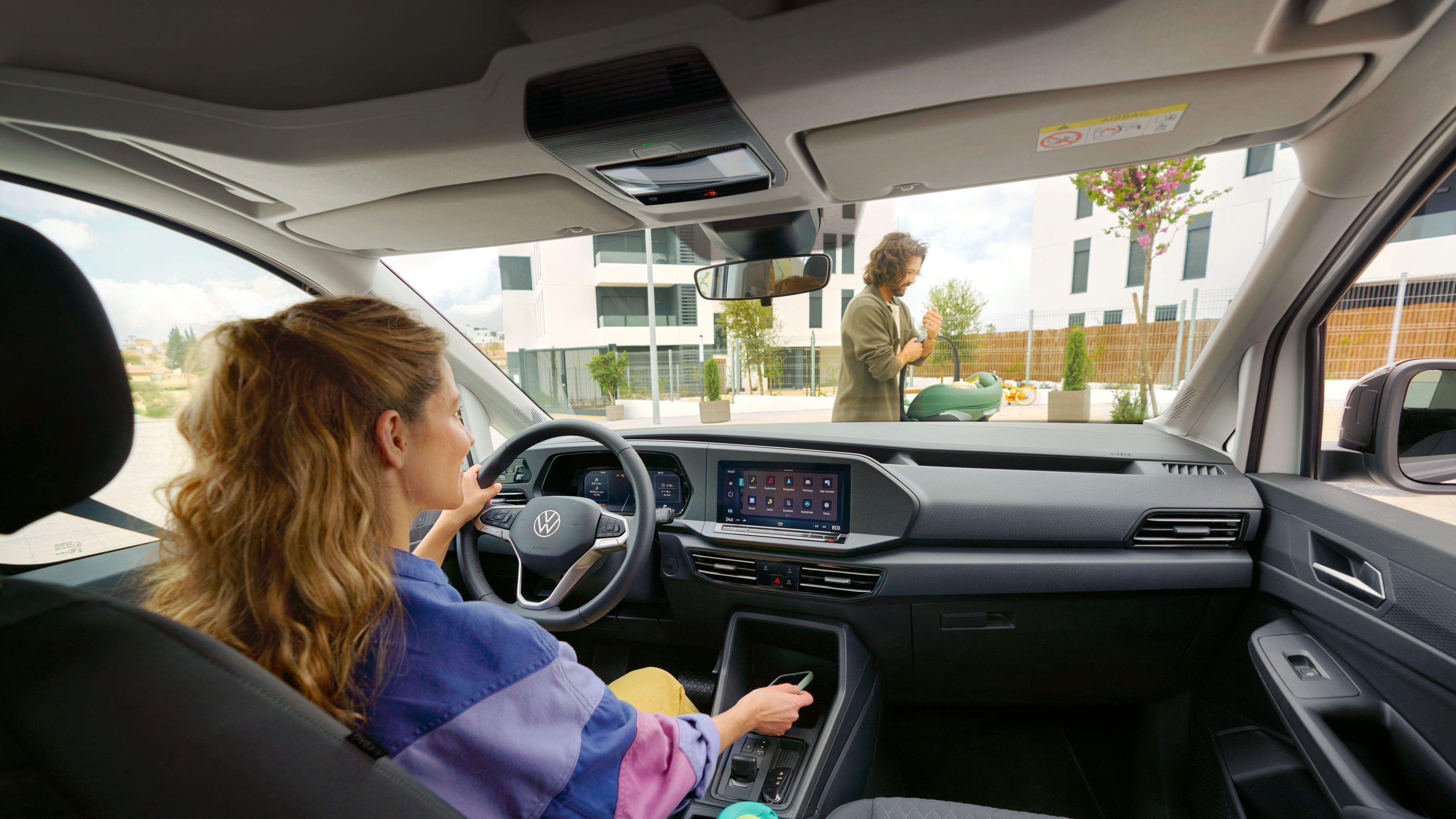 Caddy eHybrid Cockpit