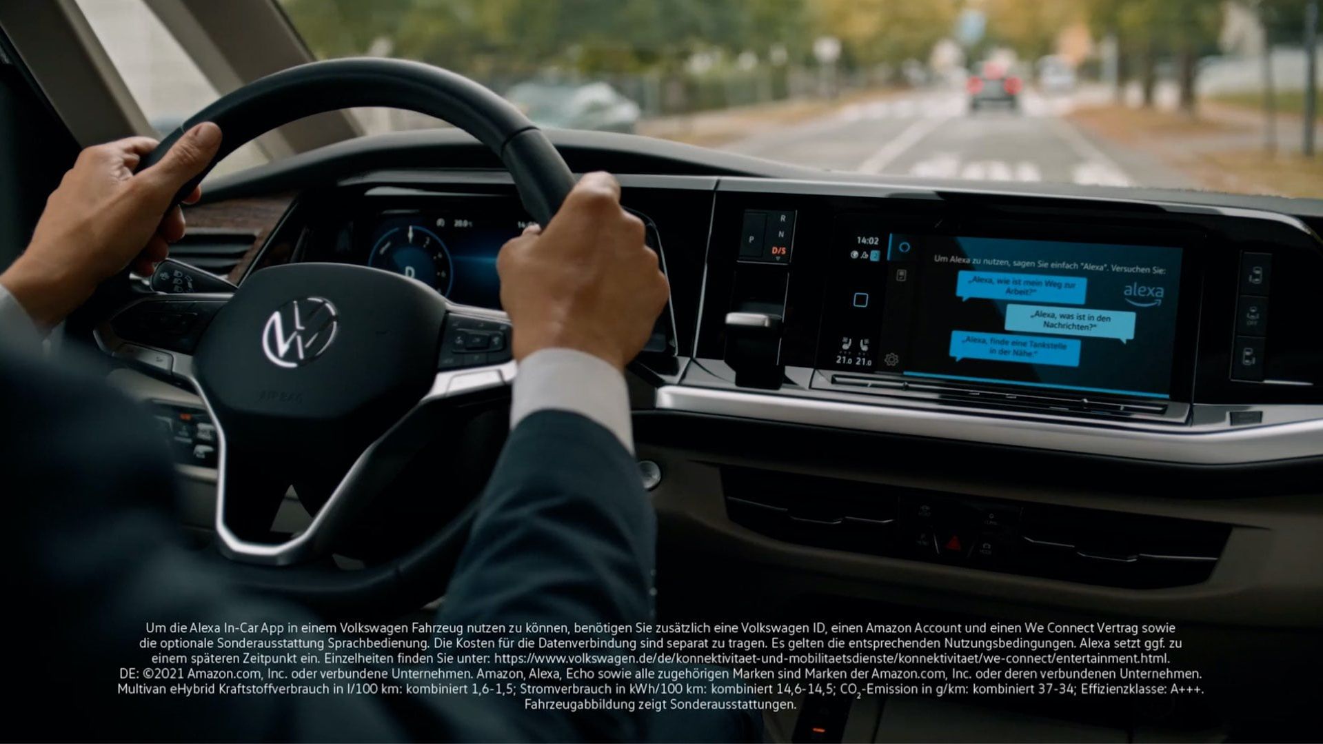 Die Amazon Alexa Spracheingabe im neuen VW Multivan T7 2021 wird genutzt.