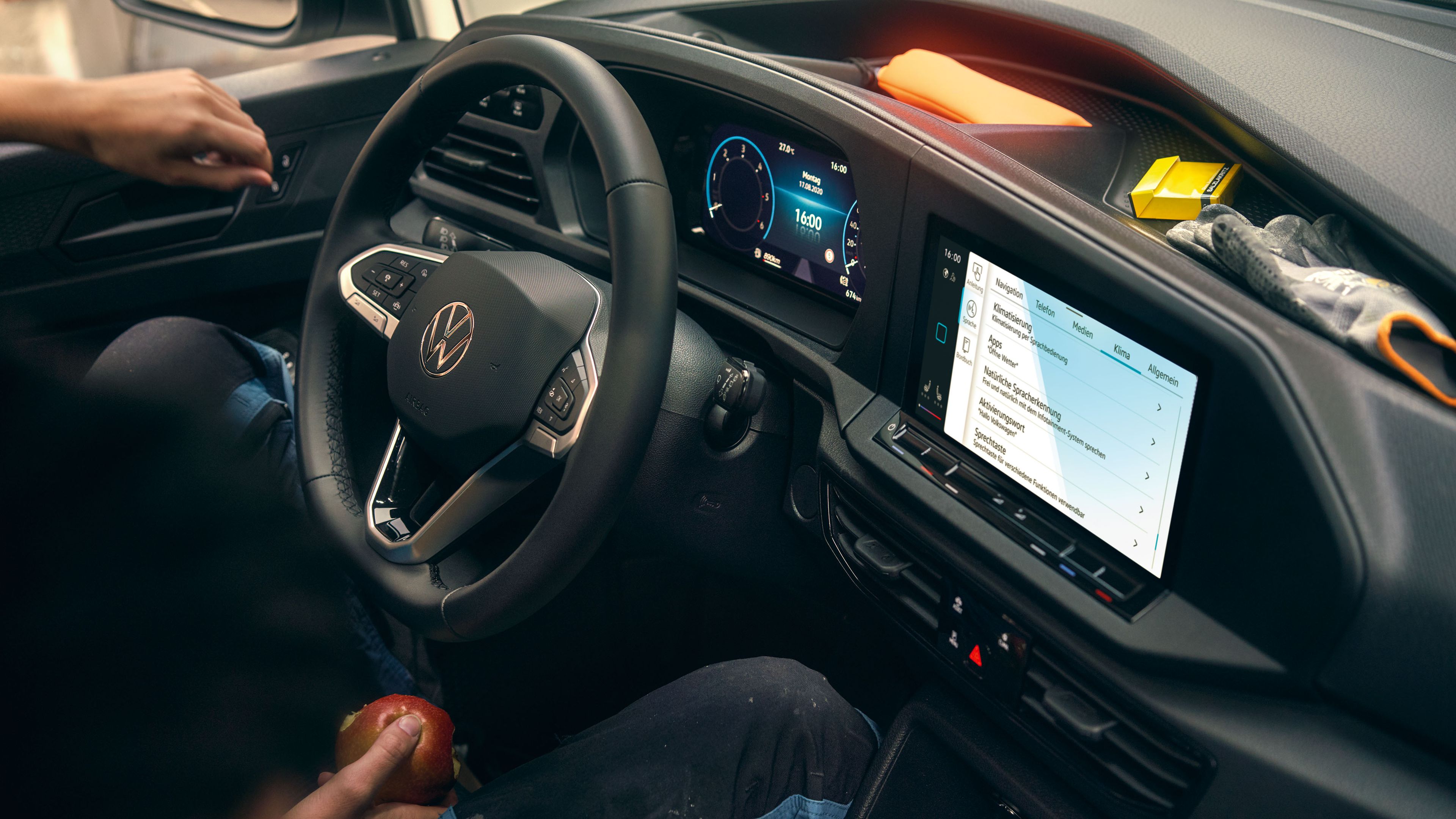 Innovision Cockpit във VW Caddy Cargo.