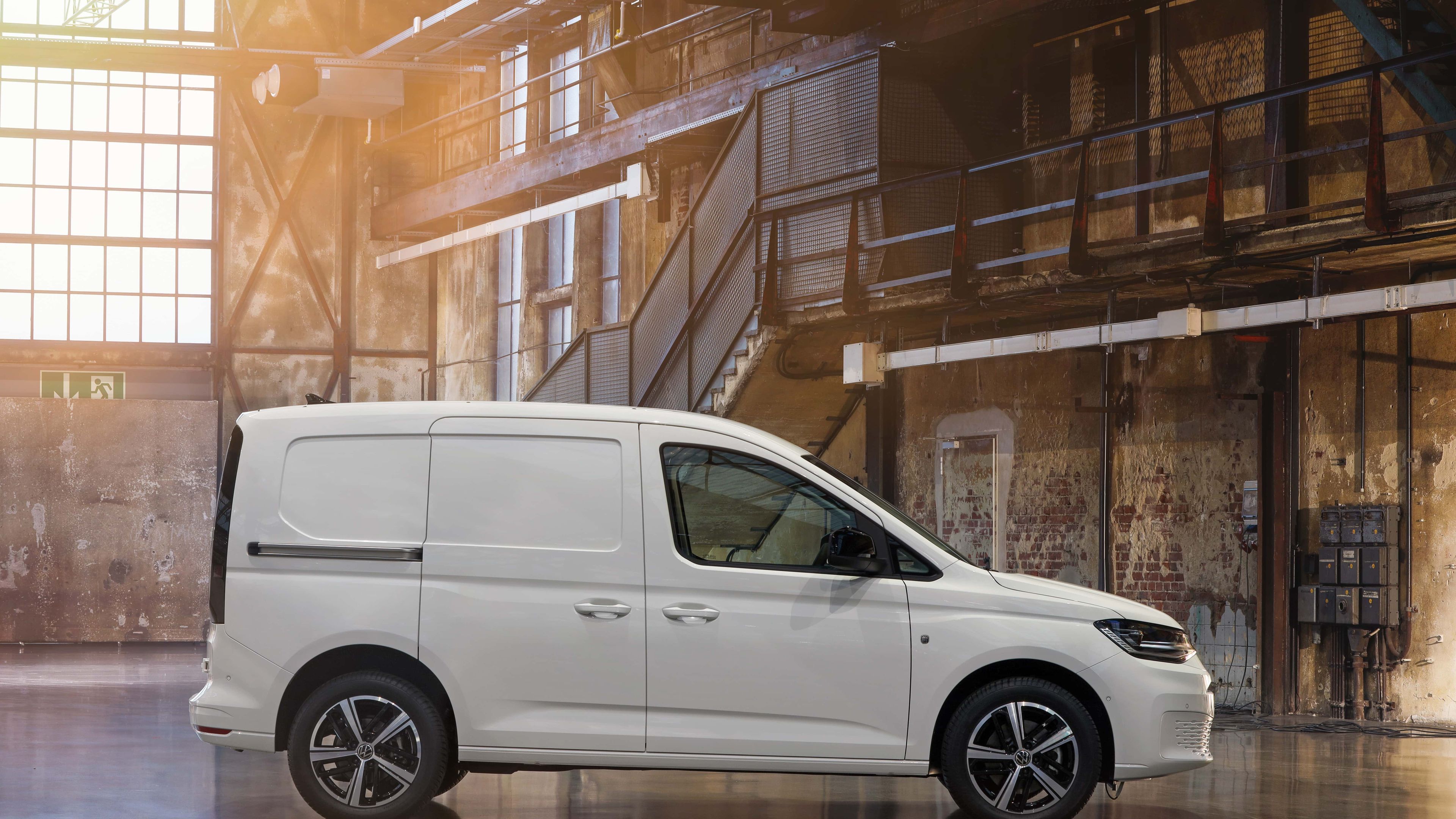 Новият VW Caddy - поглед отзад
