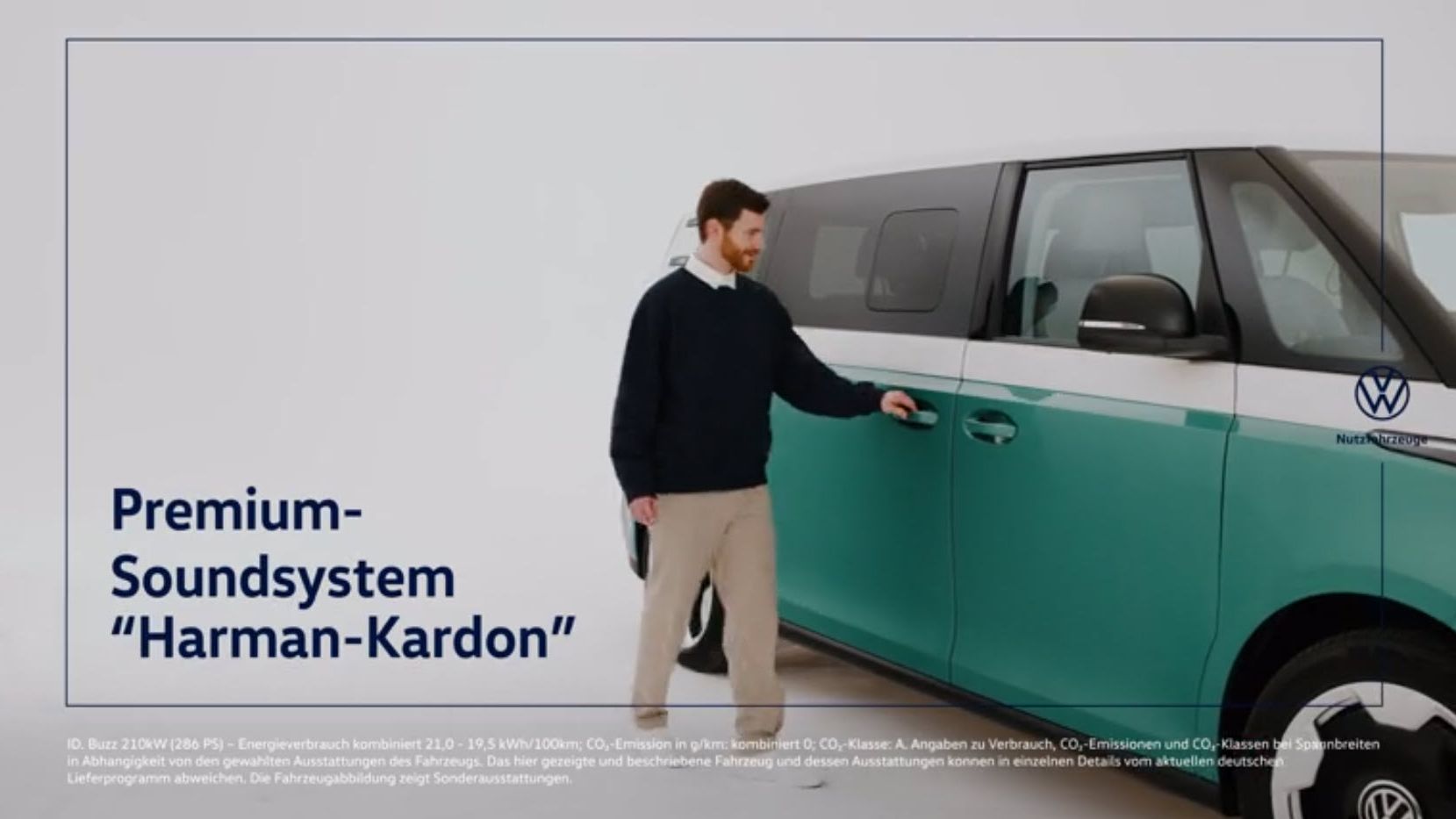 Volkswagen ID. Buzz с Premium аудиосистема Harman Kardon и модерен дизайн