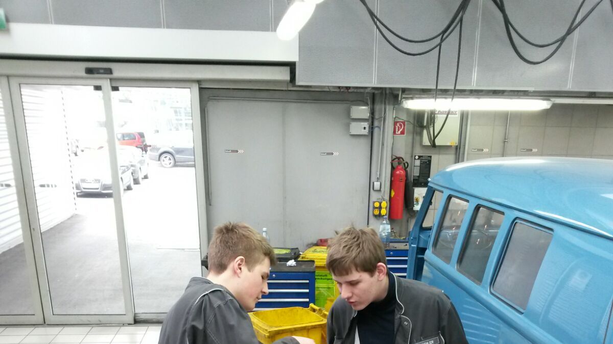 VW Bulli T1 Комби стационарно отопление