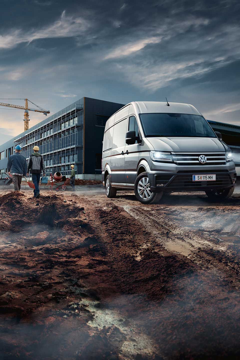VW Crafter Kastenwagen auf Baustelle