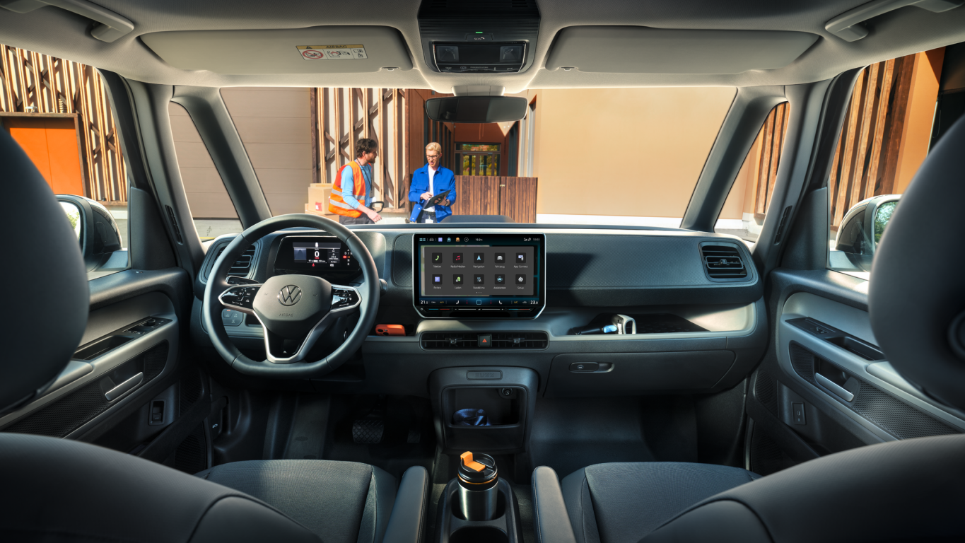 Модерен и просторен кокпит на електрическия Volkswagen ID. Buzz