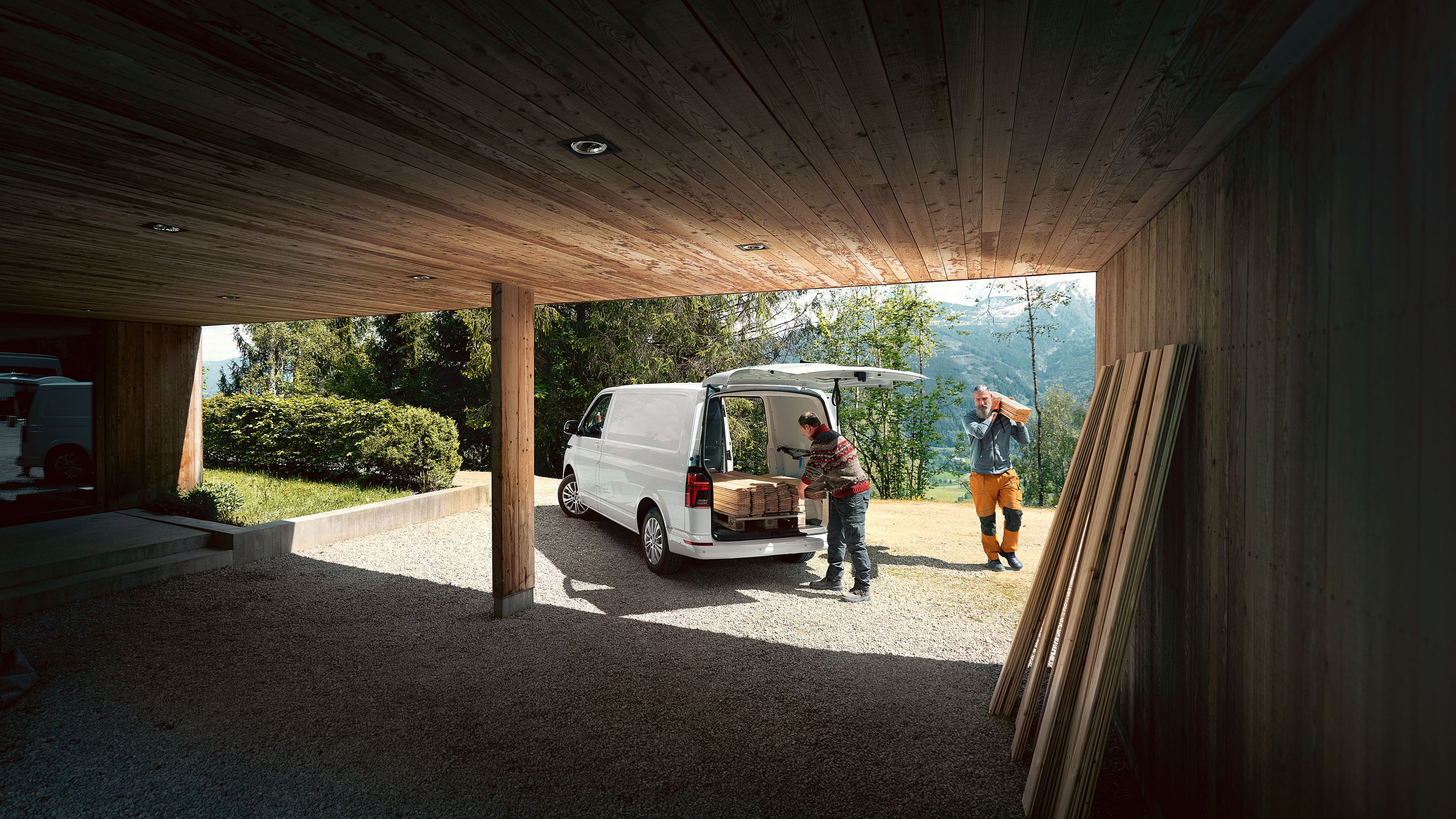 VW Transporter 6.1 предна радиаторна решетка